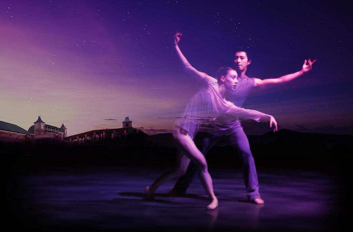 The Kansas City Ballet will bring three 70-minute performances consisting of all new works to the Starlight Theatre.
