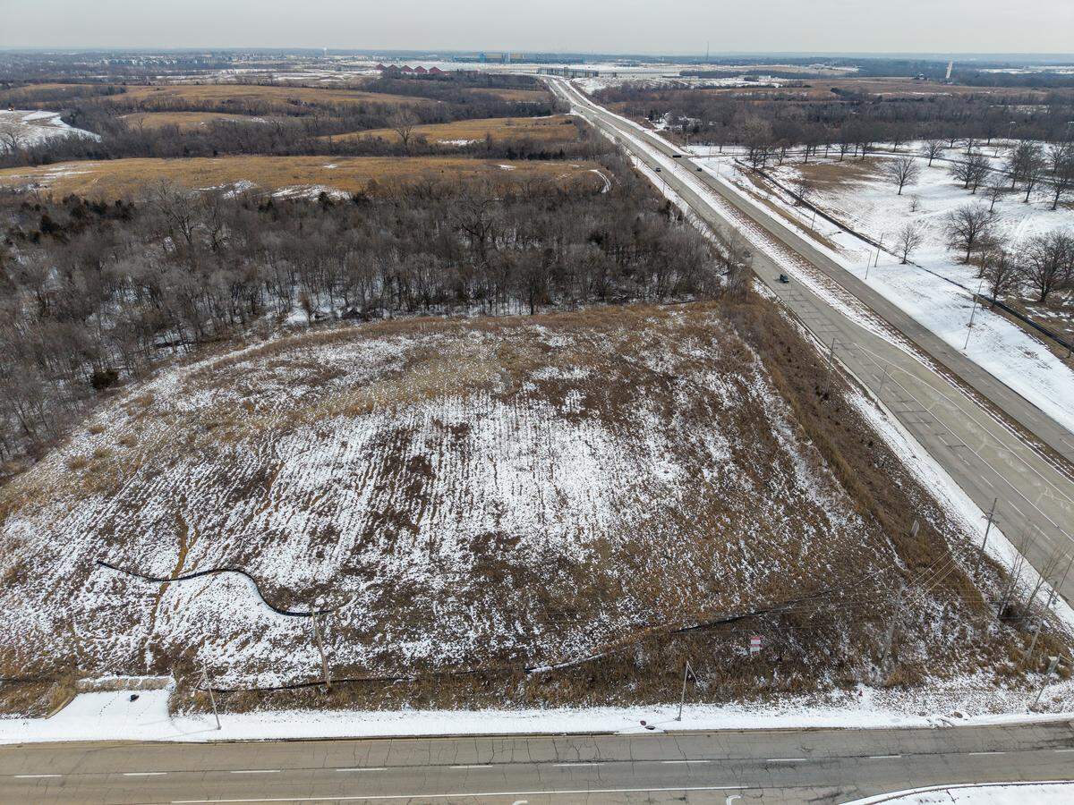 The Kansas City Chiefs are said to be looking for a stadium site in Wyandotte County. This view shows a large tract of undeveloped land along State Avenue, looking east from North 126th Street.