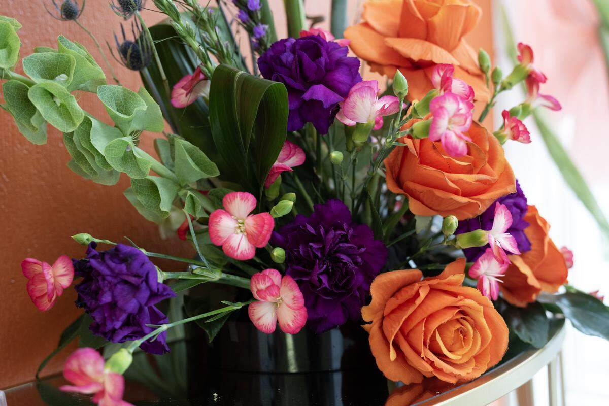 A floral arrangement made by owner Shahidah Salaam sits at the entrance of Pritzy Floral Design Studio on Thursday, Jan. 8, 2026, in Grandview.