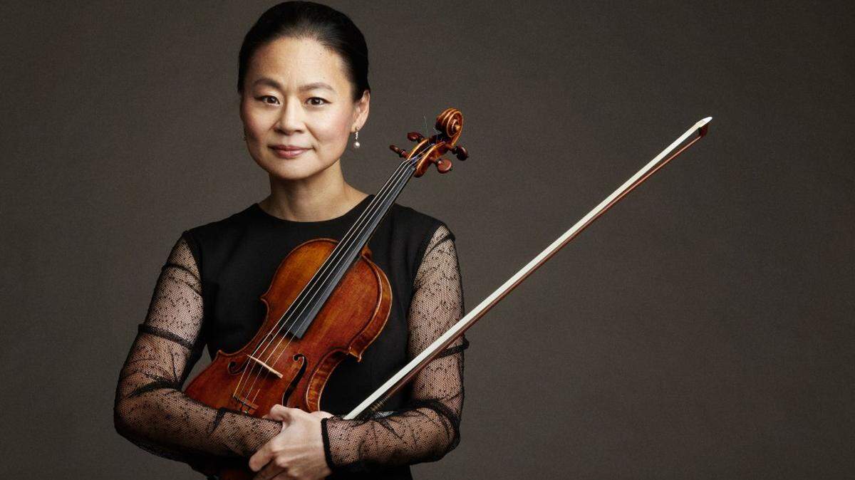The new free Happy Hour Chamber Music Series will include Midori.