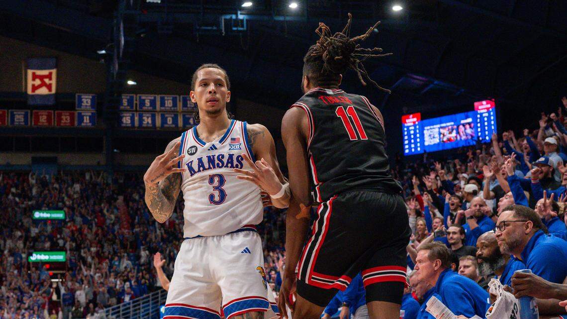 KU basketball takeaways & recap from Big 12 win vs. Houston