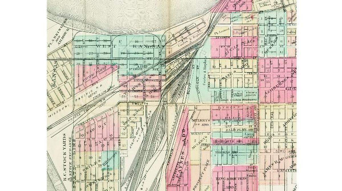 A portion of Wright’s Map of Kansas City, Missouri in 1884. Union Depot is between the rail lines in the West Bottoms.