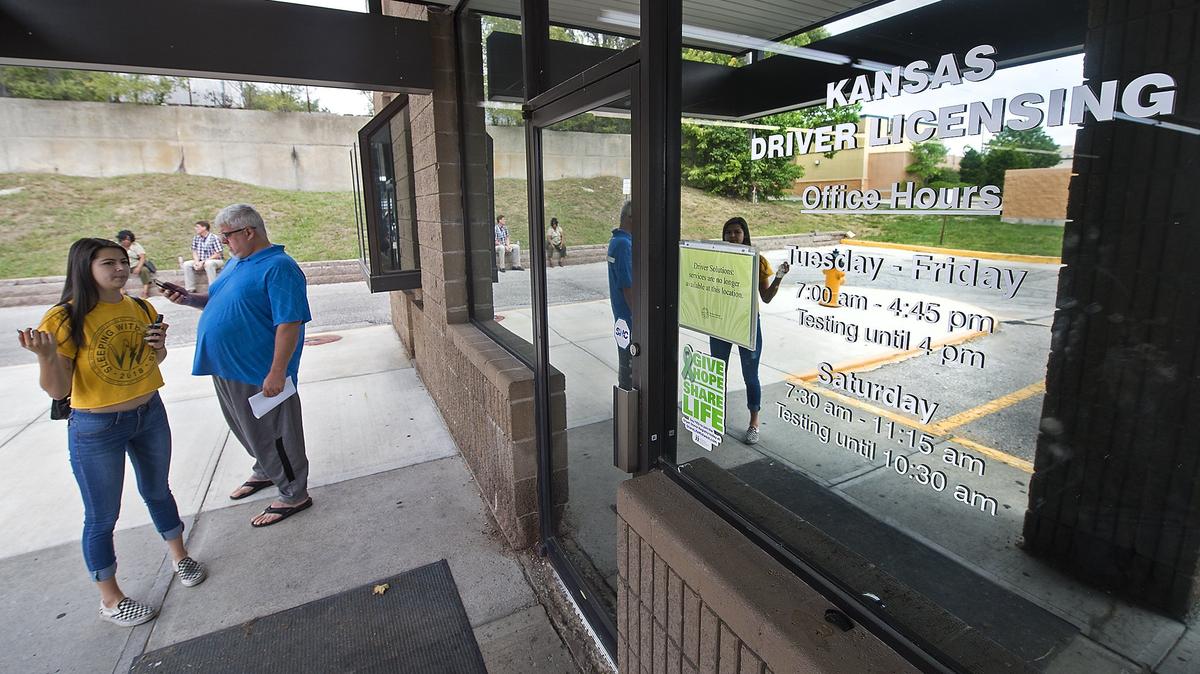 Kansas driver’s license and DMV offices are closed, among many other Kansas City area services, due to a global IT outage.