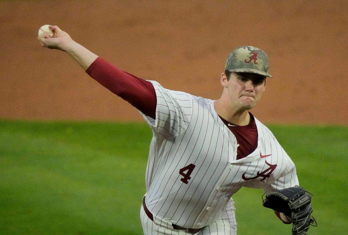 Alabama pitcher Riley Quick makes a pitch during the game with Missouri at Sewell-Thomas Stadium Friday night on Apr 25, 2025 in Tuscaloosa, AL, USA.