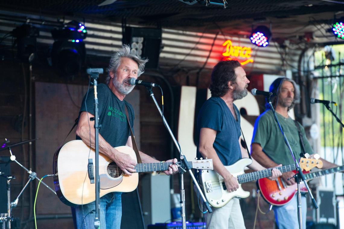 When a band canceled due to low ticket sales, Knuckleheads was able to book Jeff Porter, from left, Norm Dahler and Jimmy Nace for an admission-free show Wednesday night. David Nace, on drums, not pictured.