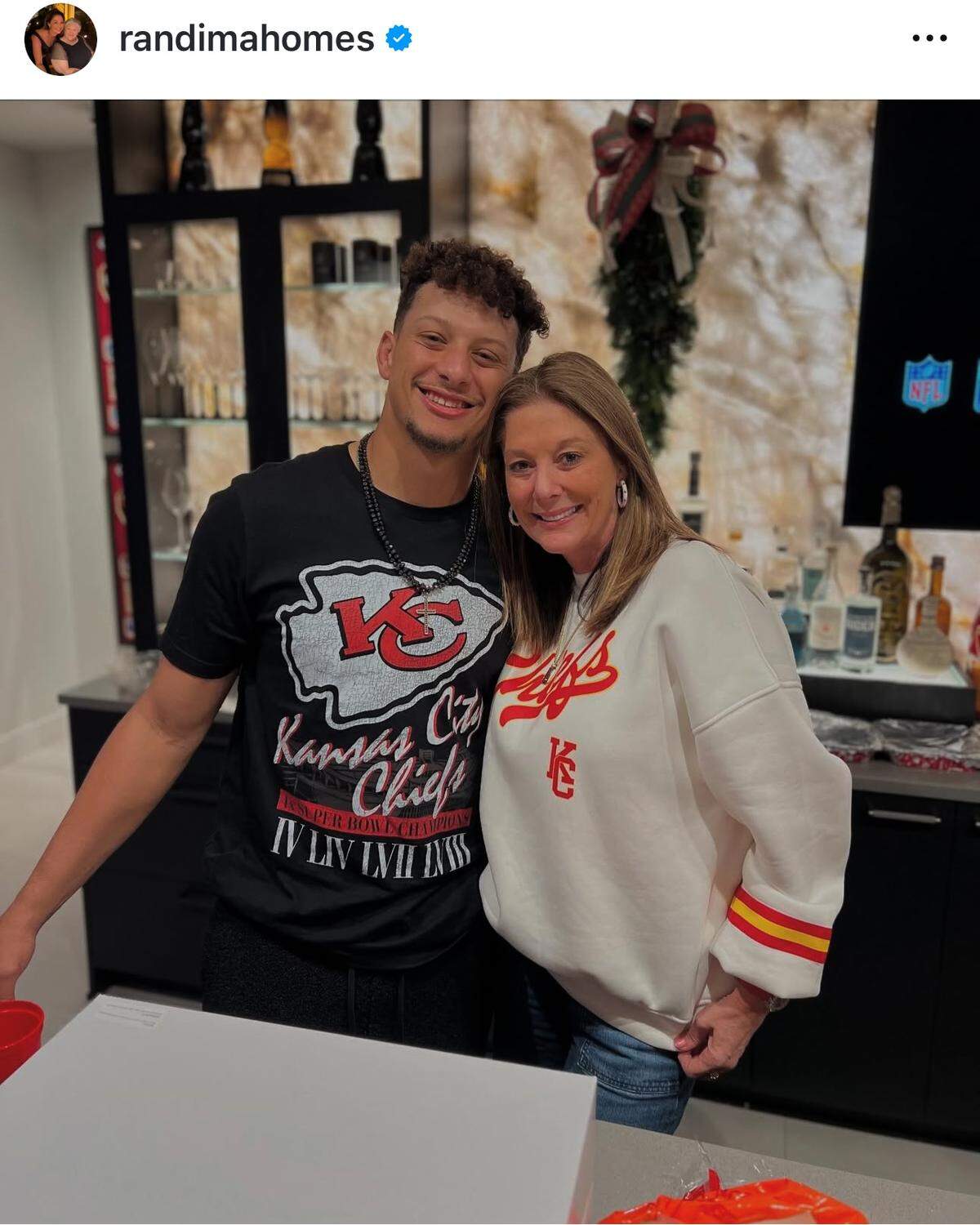 Patrick Mahomes and his mother, Randi Mahomes.