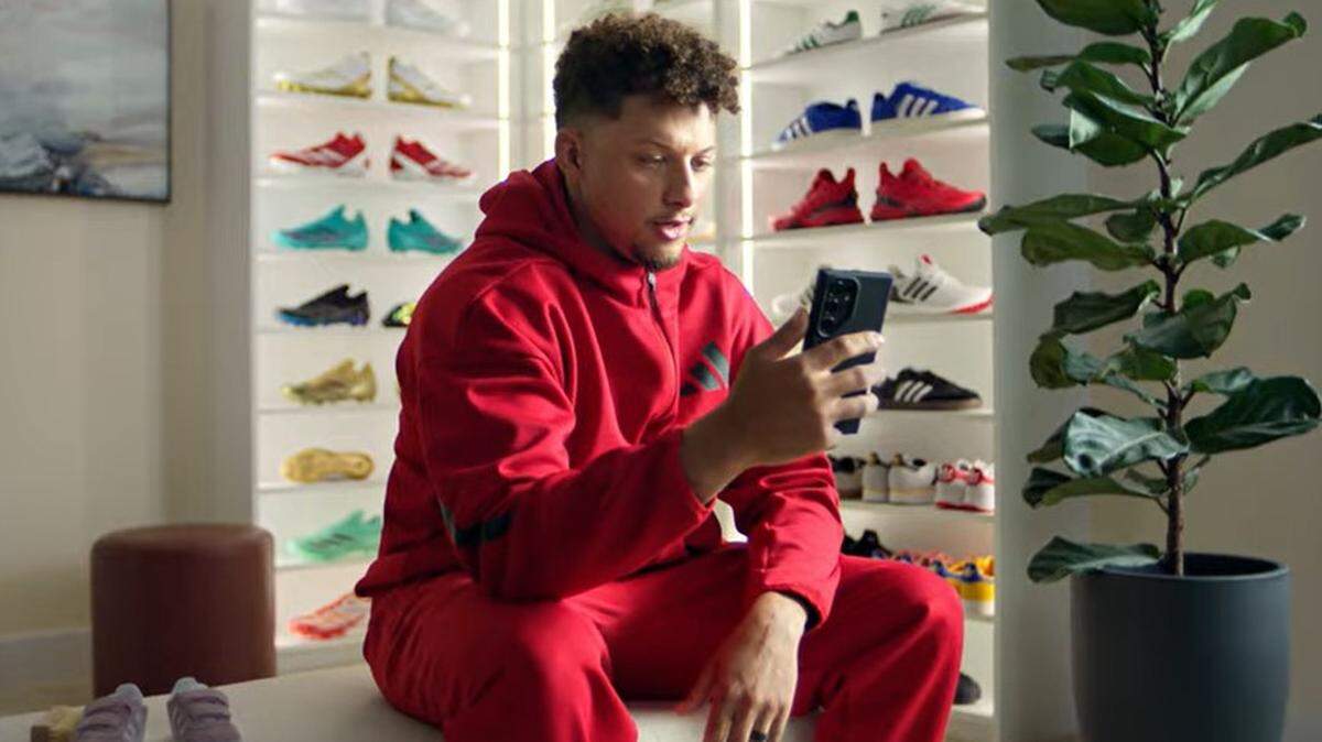 Chiefs quarterback Patrick Mahomes in a new Dick’s Sporting Goods commercial.
