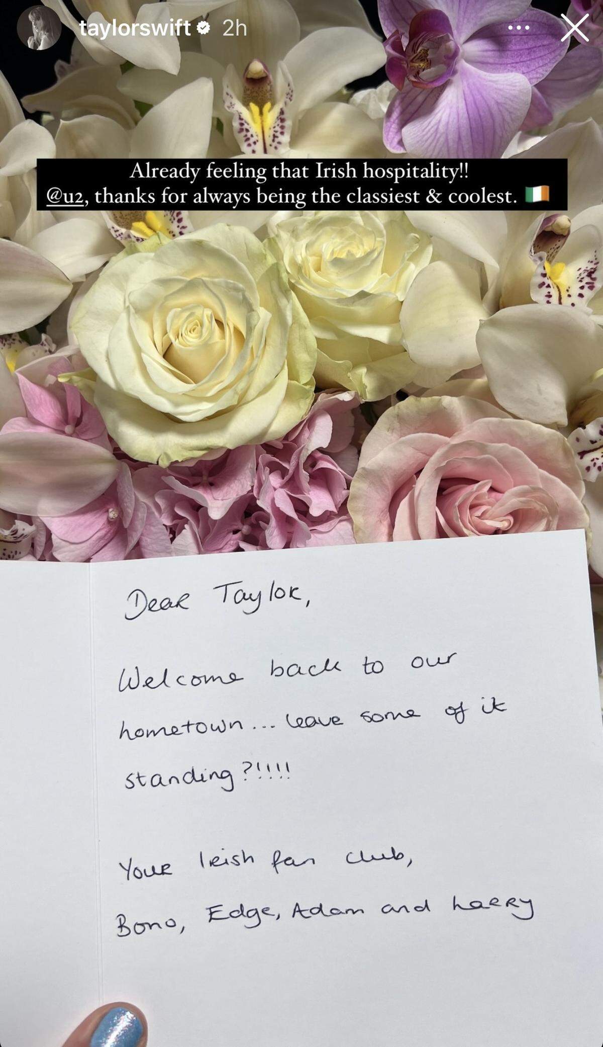 Bono and U2 welcomed Swift to Dublin with roses and a note.