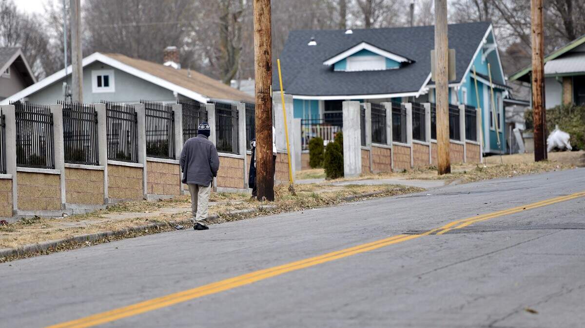 Man shot and killed Sunday morning in Kansas City | Kansas City Star