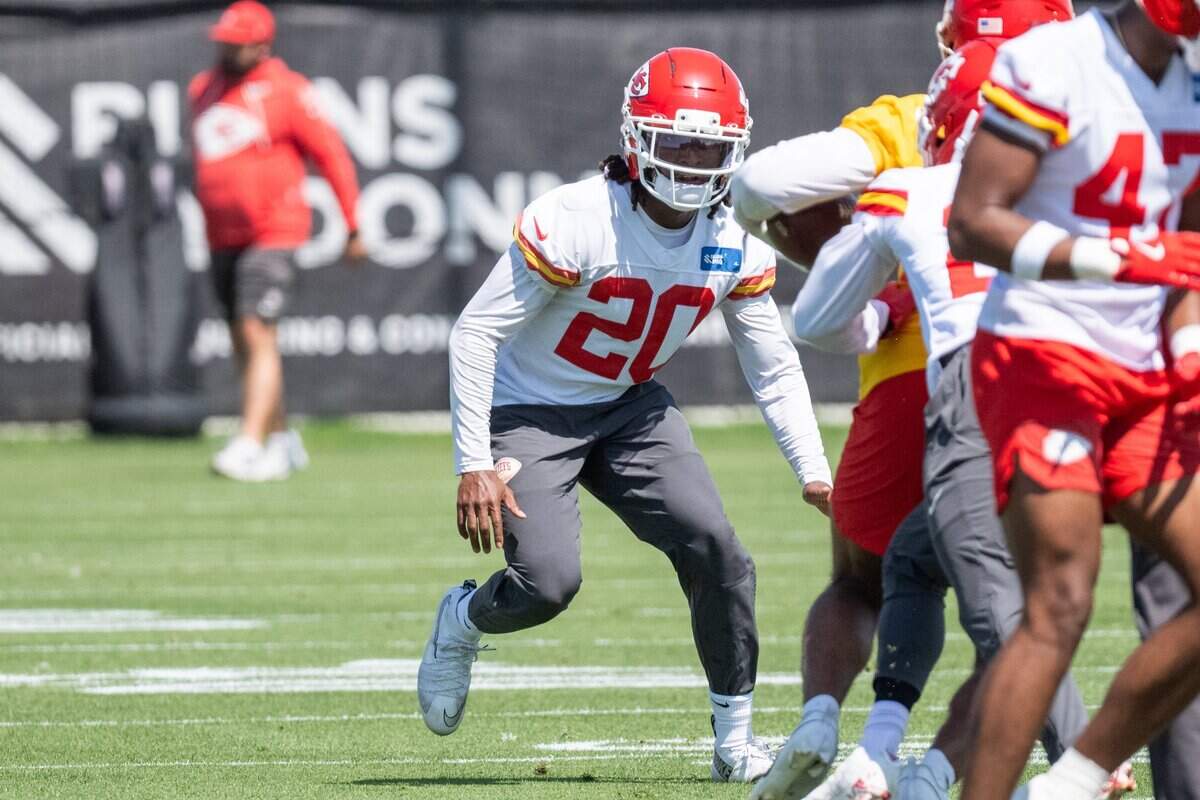 Kansas City Chiefs cornerback Nohl Williams participates in a drill on the first day of minicamp, Tuesday, June 9, 2026, in Kansas City.