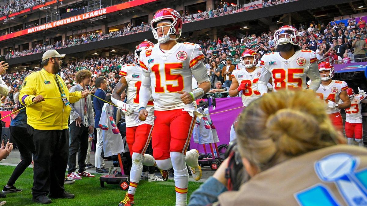 Chiefs quarterback Patrick Mahomes runs on the field before for warmups at Super Bowl LVII between the Kansas City Chiefs and the Philadelphia Eagles on Sunday, Feb. 12, 2023, at State Farm Stadium in Glendale, Arizona.