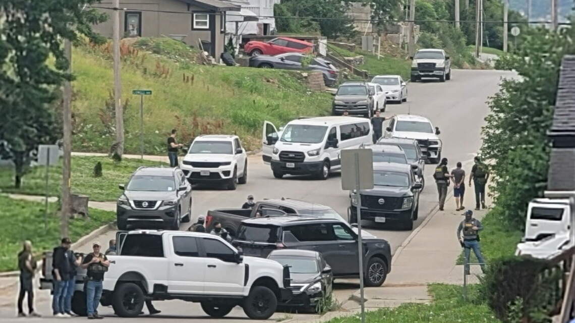 Arrest by federal agents, state troopers causes a stir in KCK neighborhood