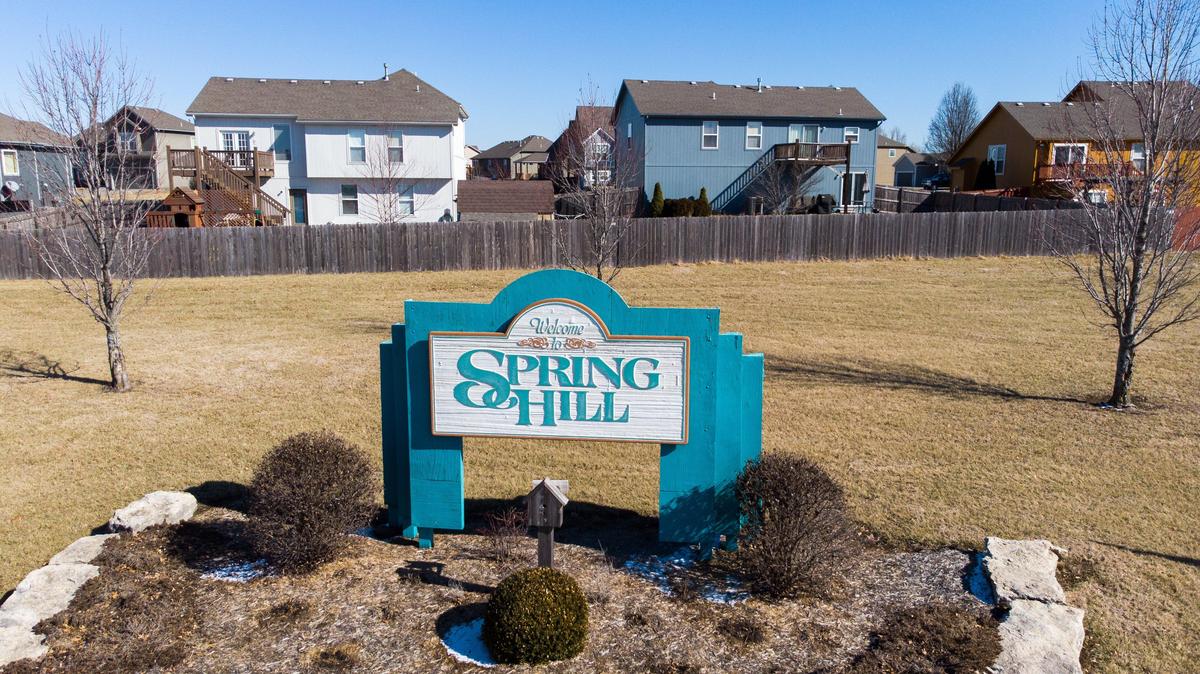The little town of Spring Hill is one of the fastest growing cities in the state. It sits in both Johnson and Miami counties — a geographic nod to its mix of suburban and rural characteristics.