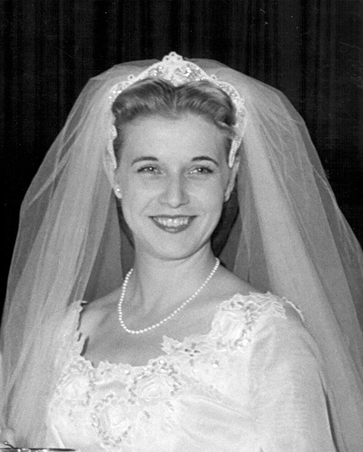 Betty Kostelac made a splash at the Pla-Mor, where she also taught ice skating and roller skating.