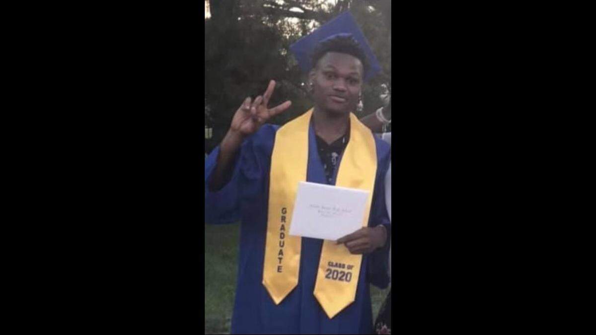 Wayne Steward, 23, graduated from Center High School in Kansas City in 2020. His family is mourning his loss and started a GoFundMe to support funeral costs.