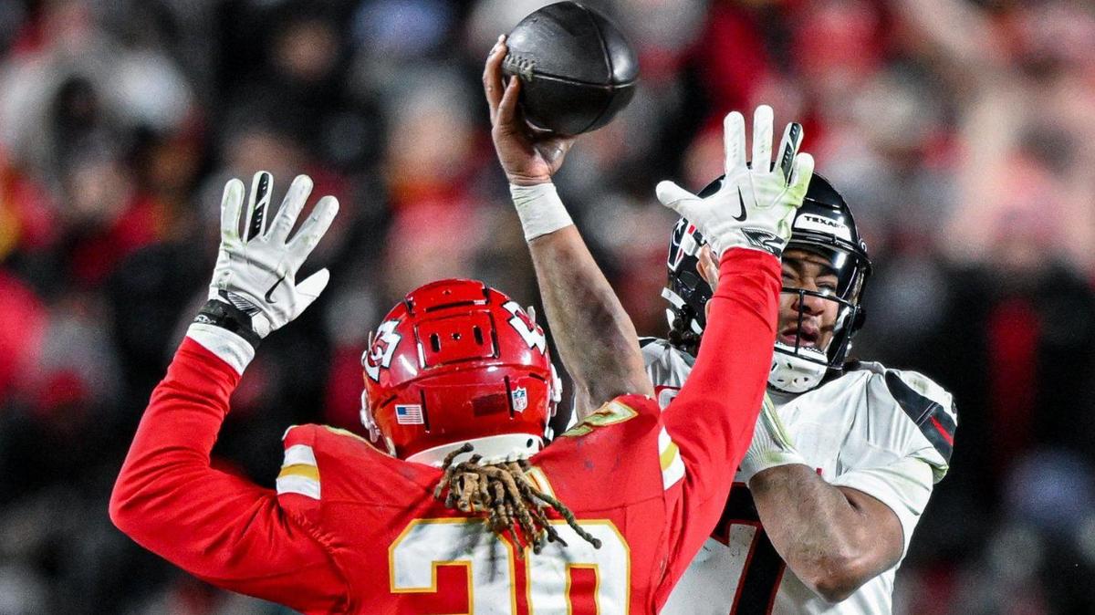 Kansas City Chiefs safety Justin Reid (20) pressures Houston Texans quarterback C.J. Stroud (7) in the second half during the AFC Divisional Round playoff game on Saturday, Jan. 18, 2025, at GEHA Field at Arrowhead Stadium.