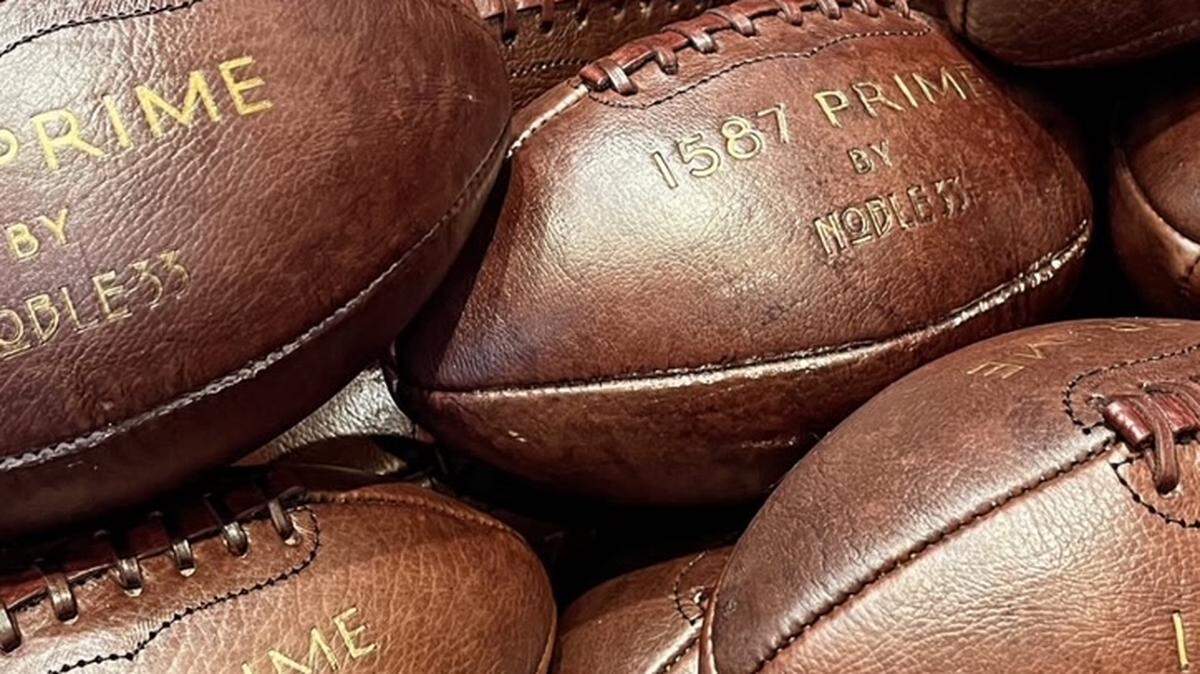 1587 Prime branded footballs.