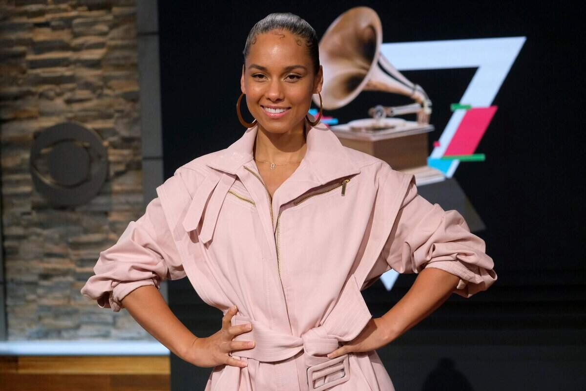 Alicia Keys will host Sunday’s Grammy Awards. On Monday, tickets go on sale for her Aug. 26 show at Starlight Theatre.