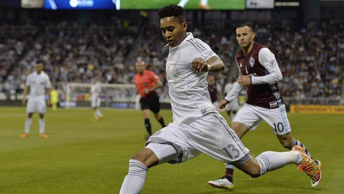 Sporting Kansas City’s Amadou Dia gets past Colorado’s Marco Pappa. Sporting KC re-signed the Frenchman Friday.