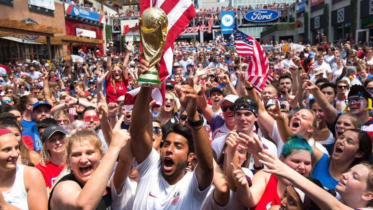 Soccer fans turn out in droves at Kansas City’s Power & Light District to watch televised games. It should be no different when the women’s United States team takes the field Friday