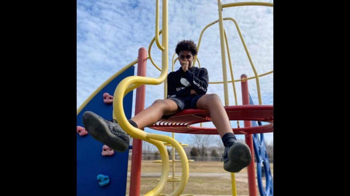 ‘He was the glue’: Family mourns teen shot, killed just before 17th birthday, Christmas