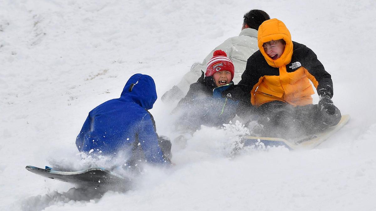 These Kansas City school districts cancel classes for a second day after winter storm