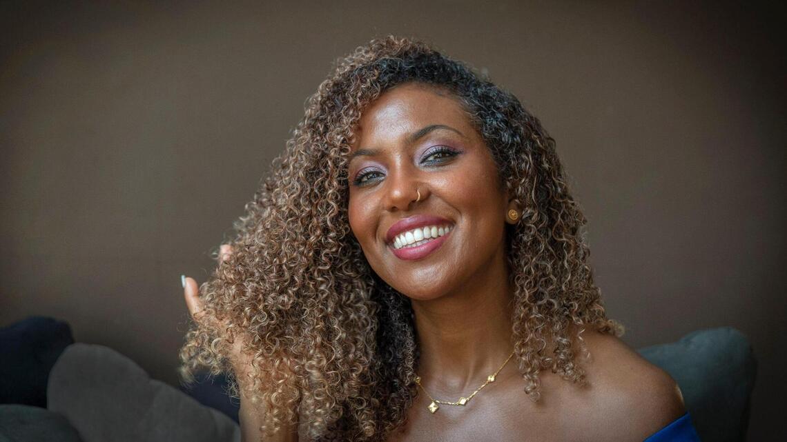 Johnson County doctor talked hair loss with Jada Pinkett Smith. Now she has a TV show