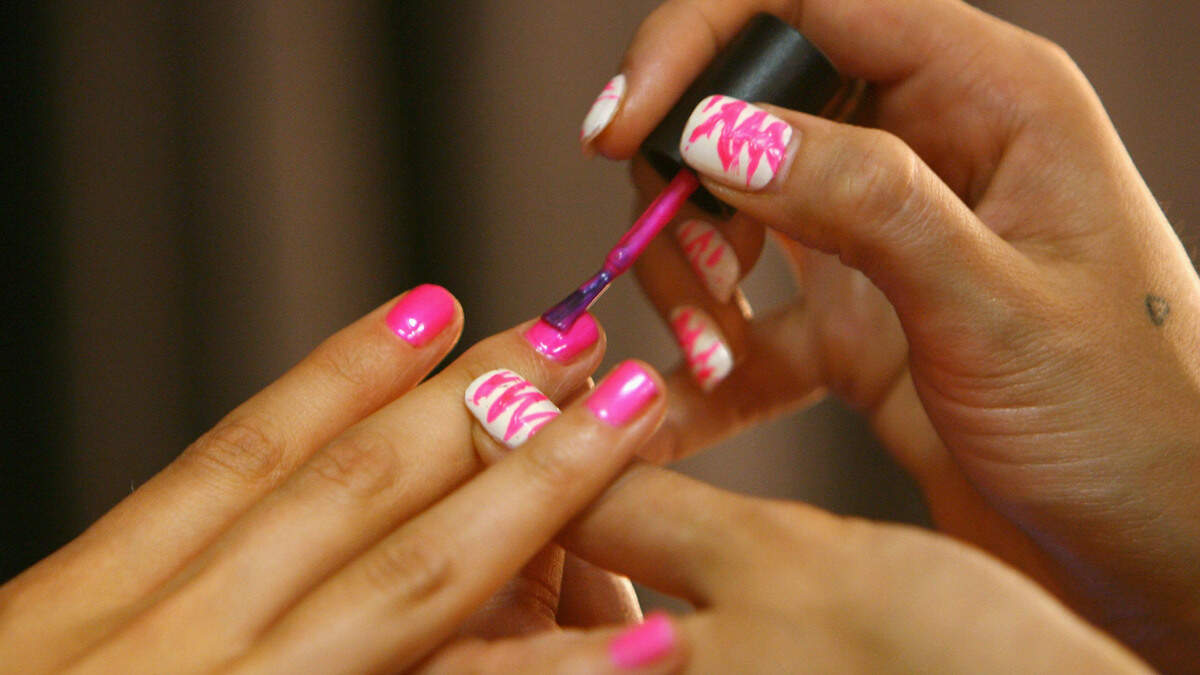 At home mani pedi setups cost less than salon visits and put you in control of nail health. Here are the tools and tips you need.