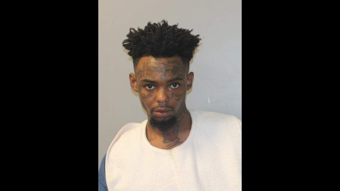 Kansas City man charged after victim fatally shot outside apartment during robbery