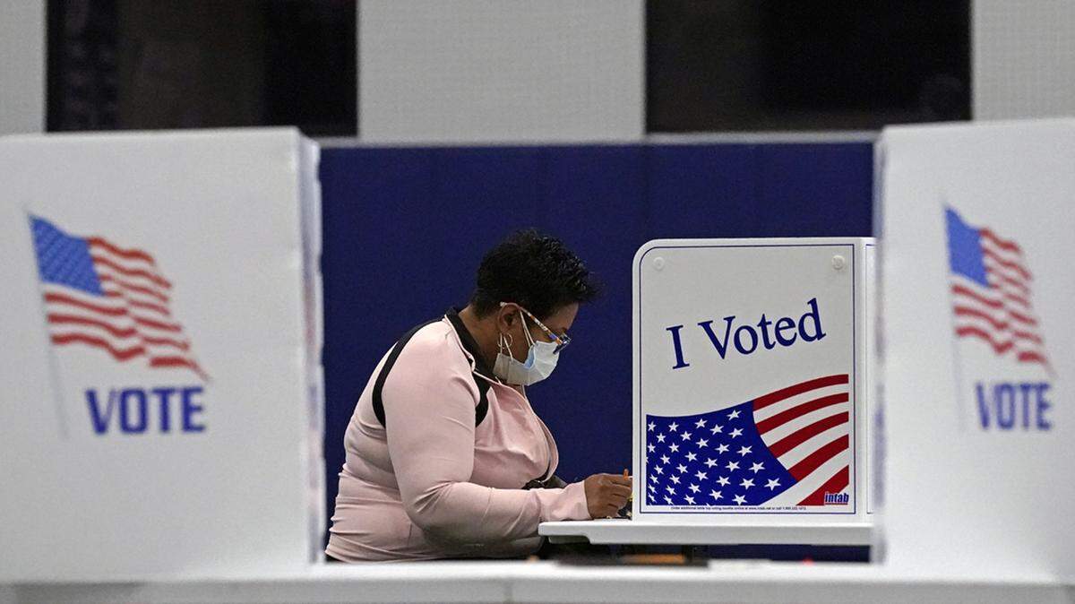 Every Kansan can vote on crucial abortion amendment. Make sure you’re registered here