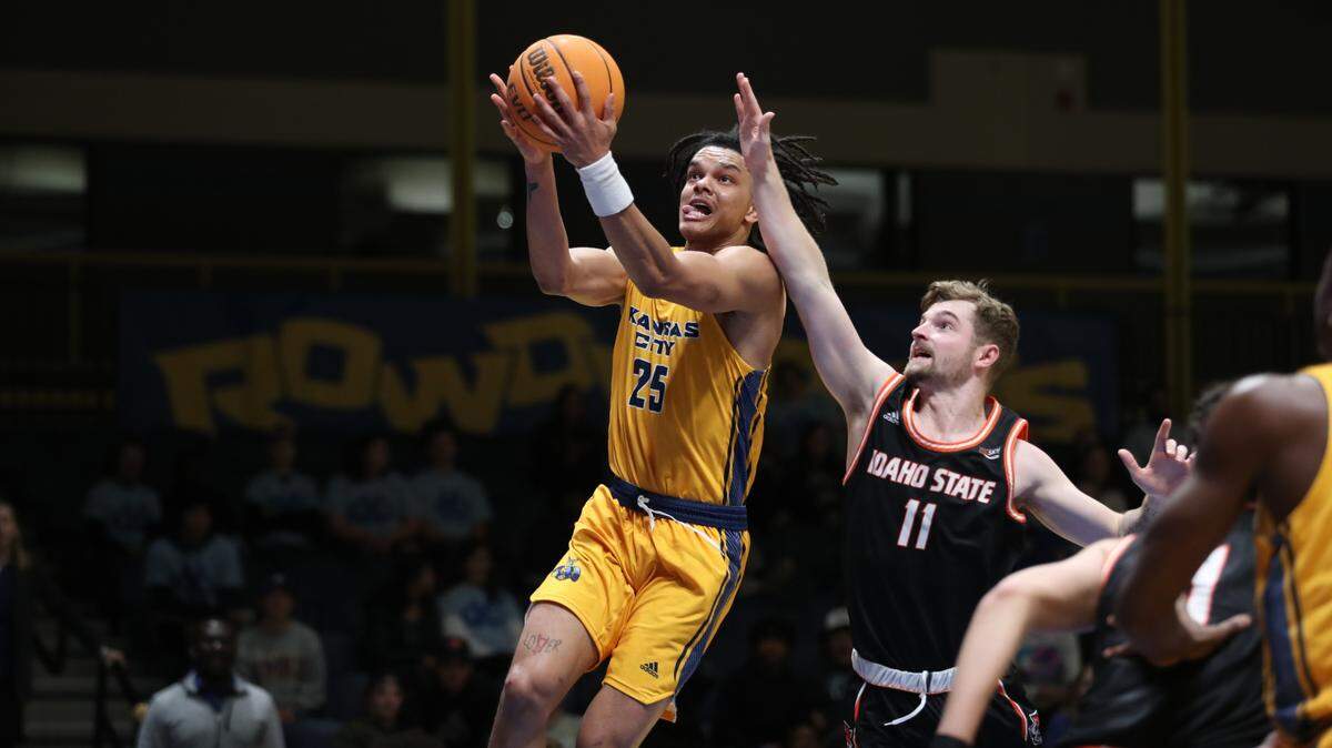 Kansas City guard Tyler Andrews attacks the basket against Idaho State on Nov. 29, 2022.