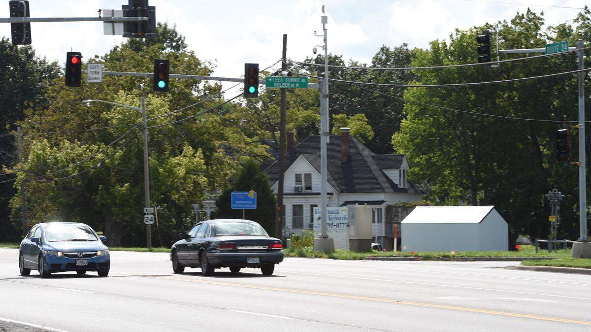 A person was killed in a wreck Sunday when a Ford van struck a Kia about 1 p.m. on U.S. 24 at the intersection of Lee’s Summit Road in Independence.
