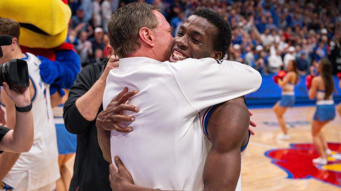 KU fans stay put after wins in Allen: ‘We’re not going to rush the floor here’