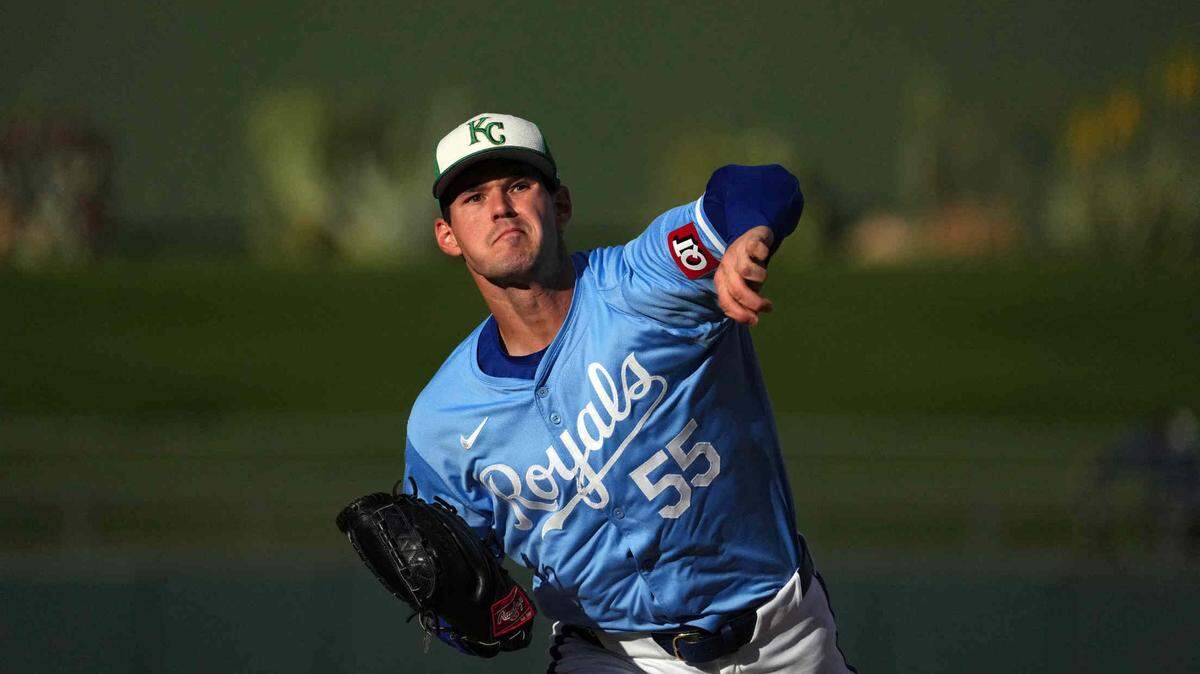 Kansas City Royals starting pitcher Cole Ragans (55) pitches against the Milwaukee Brewers during the second inning at Surprise Stadium on March 17, 2024.
