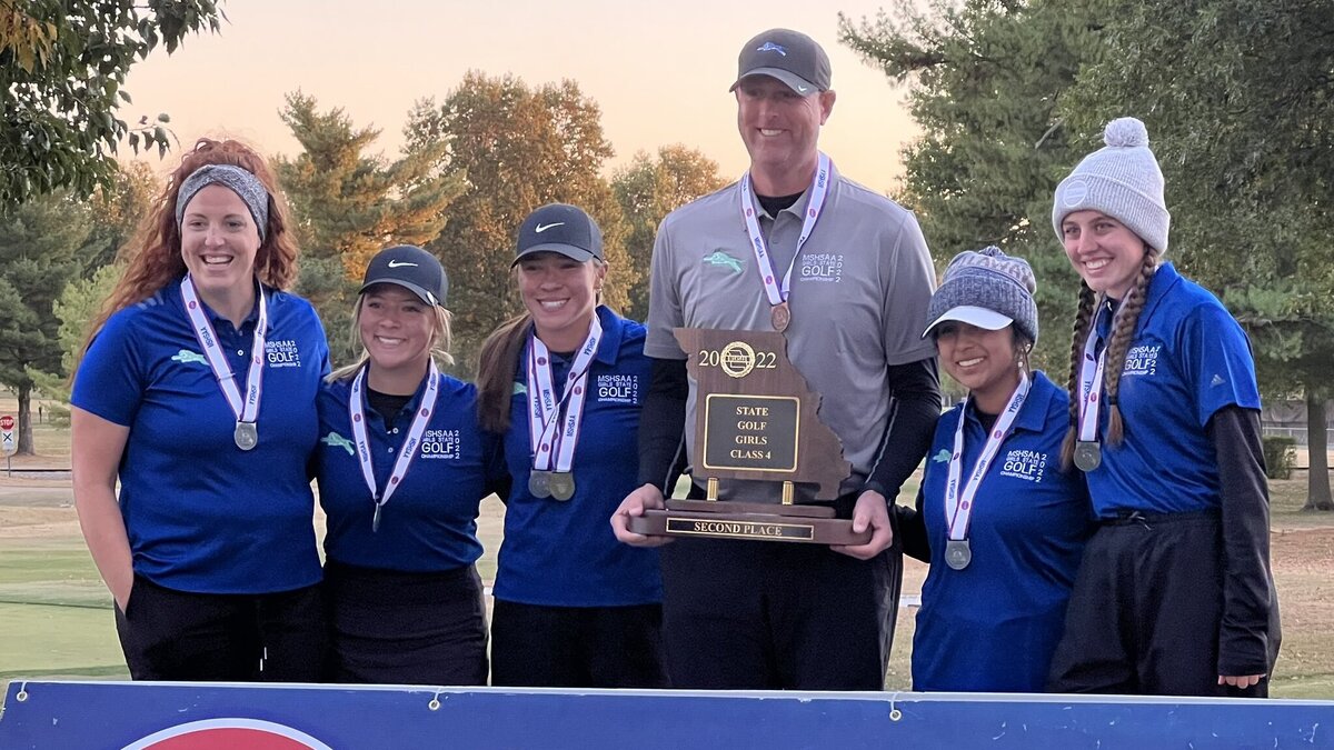 The Blue Springs South girls golf team finished second in the state for Class 4 schools during the Monday-Tuesday championships in Joplin.