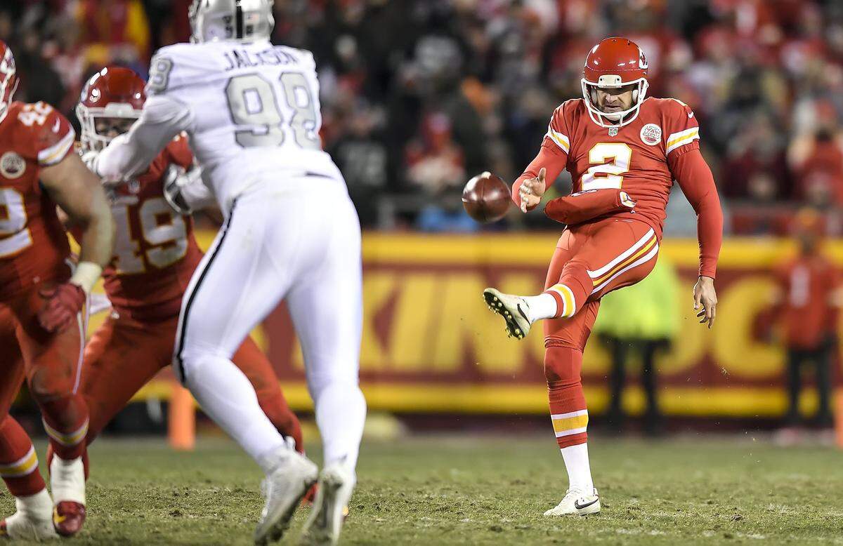 Dustin Colquitt, the last player on the Chiefs who was drafted by former general manager Carl Peterson, will continue punting in KC.