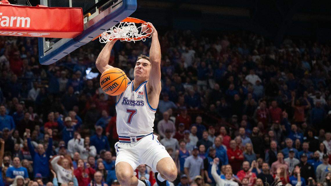 Remember Rosario? KU freshman’s shooting could be game-changer during NCAA tourney