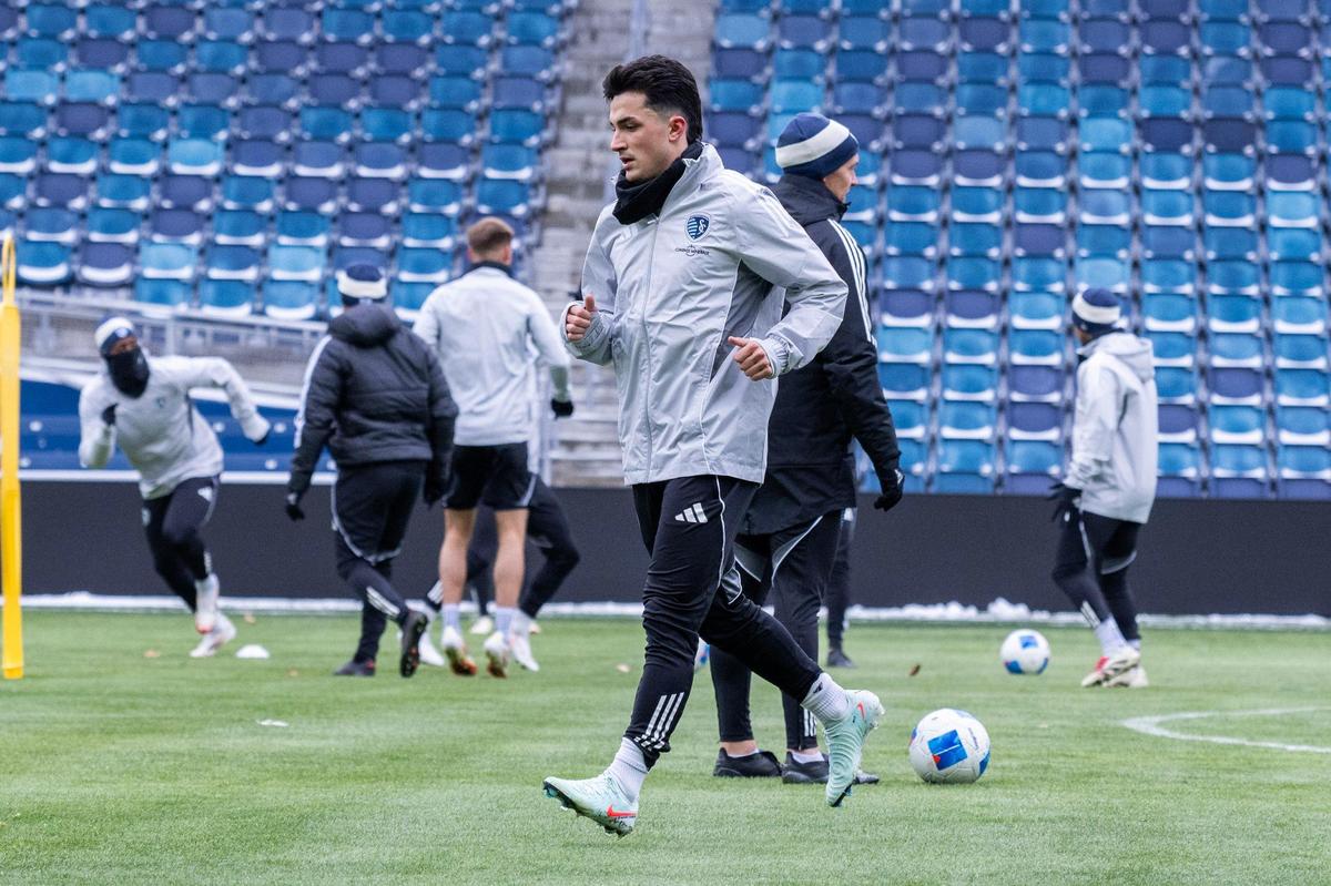 New Sporting Kansas City midfielder Manu Garcia, bundled up against the cold, goes through drills during practice at Children’s Mercy Park on Friday, Feb. 14, 2025, in Kansas City, Kansas.