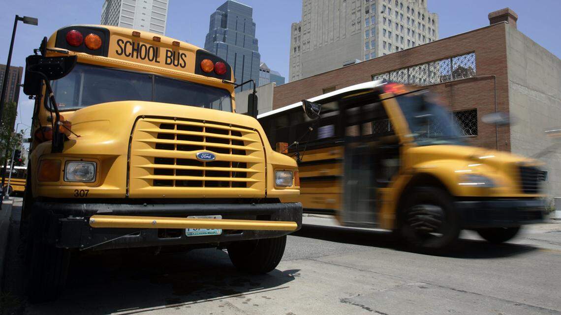Shawnee Mission school bus driver was right to turn that bus of rowdy students around