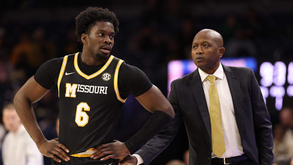 Mizzou guard Annor Boateng out for season after slipping on dunk attempt