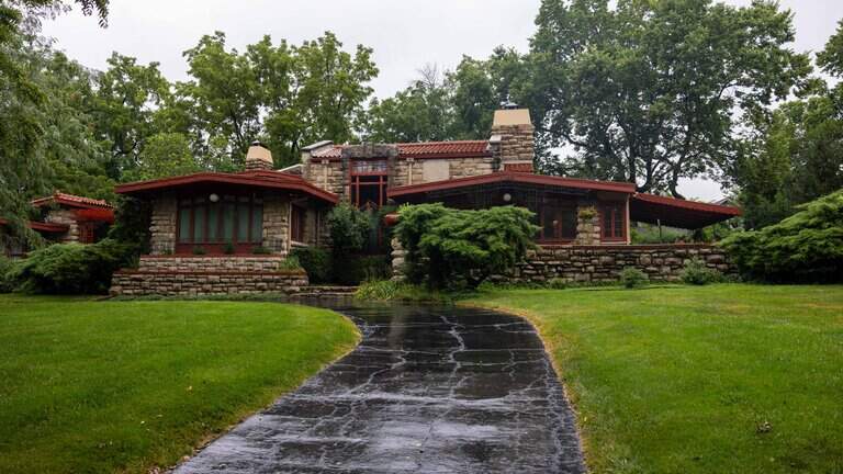 Historic KCK home was designed as a showpiece in the 1910s. See inside
