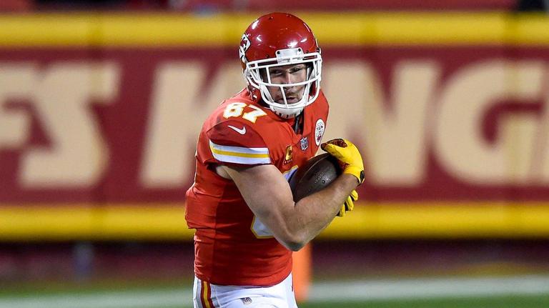 ‘It’s a little bit personal, man.’ Kansas City Chiefs tight end on Gronk at Super Bowl