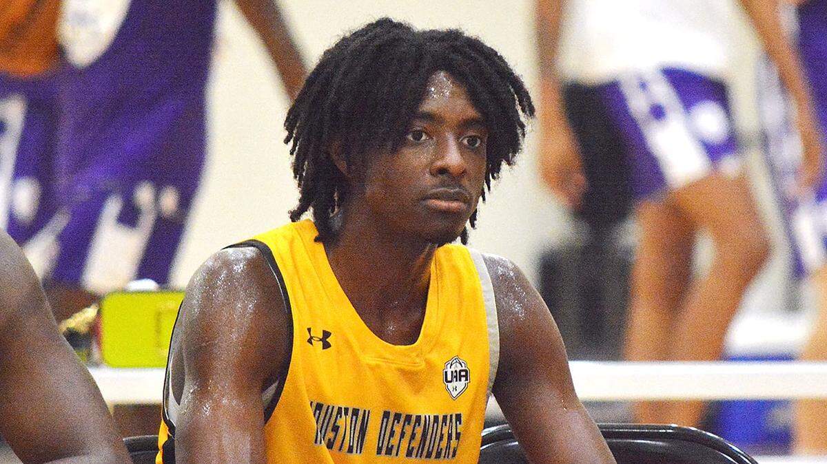 Jamari McDowell verbally committed to play basketball at Kansas in September.