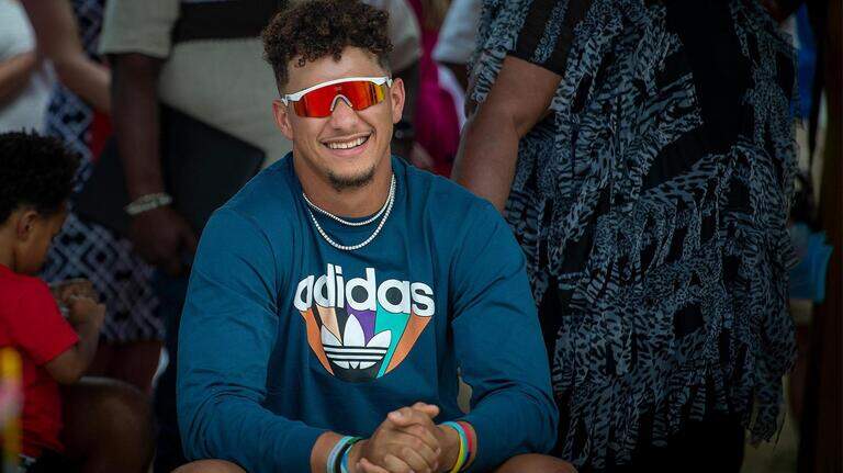 How Chiefs star Patrick Mahomes navigates a life nobody has ever lived in Kansas City