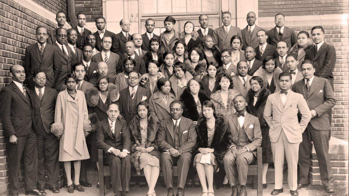 Distinguished teachers and administrators at St. Louis’ Sumner High School in 1930.