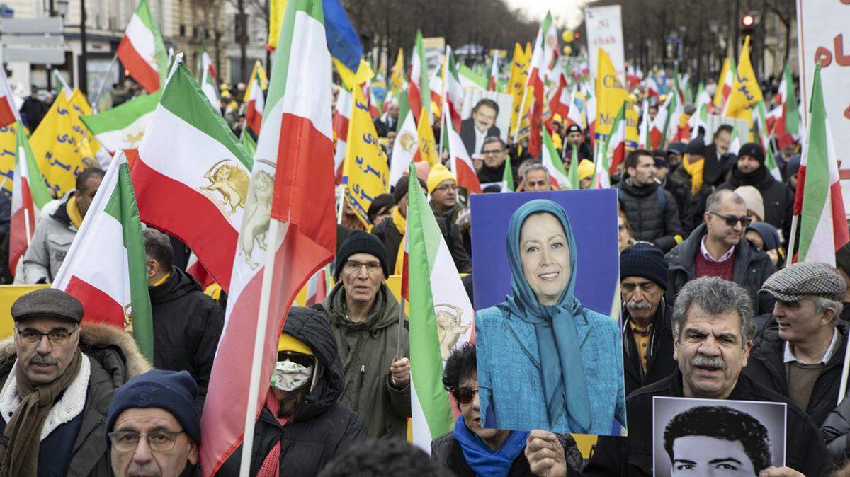 Republicans and Democrats alike support the opposition of Maryam Rajvi and other Iranian dissidents fighting for liberation from the mullahs.