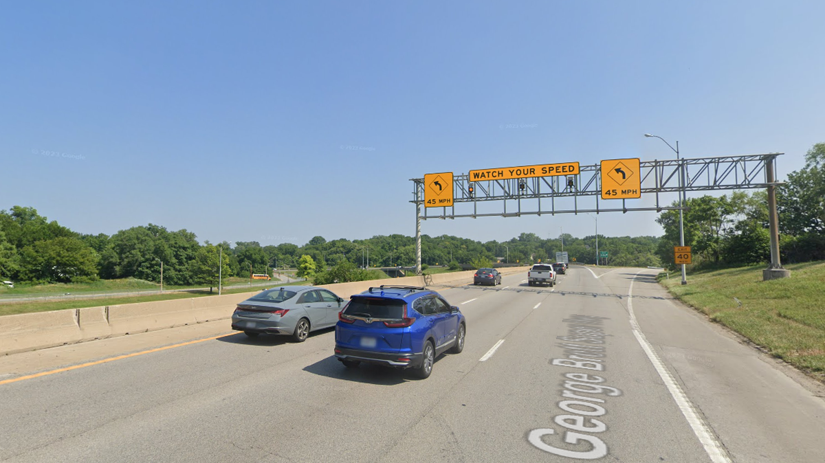 Kansas City police were investigating a single vehicle, critical injury crash of a motorcyclist in the eastbound lanes of Interstate 70 near Jackson Avenue, known as the Jackson Curve. Police said the motorcyclist lost control and went off the roadway.
