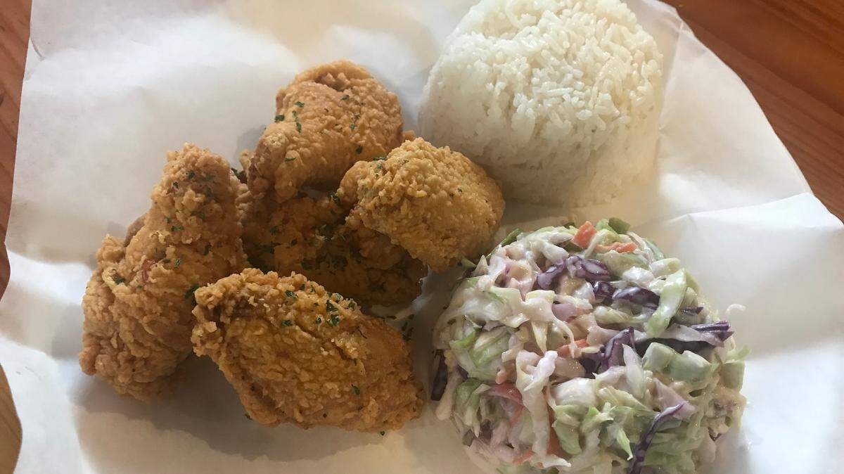 92 Chicken’s lunch special offers a choice of five wings or tenders, fries or rice, coleslaw and a soda for $9.99.