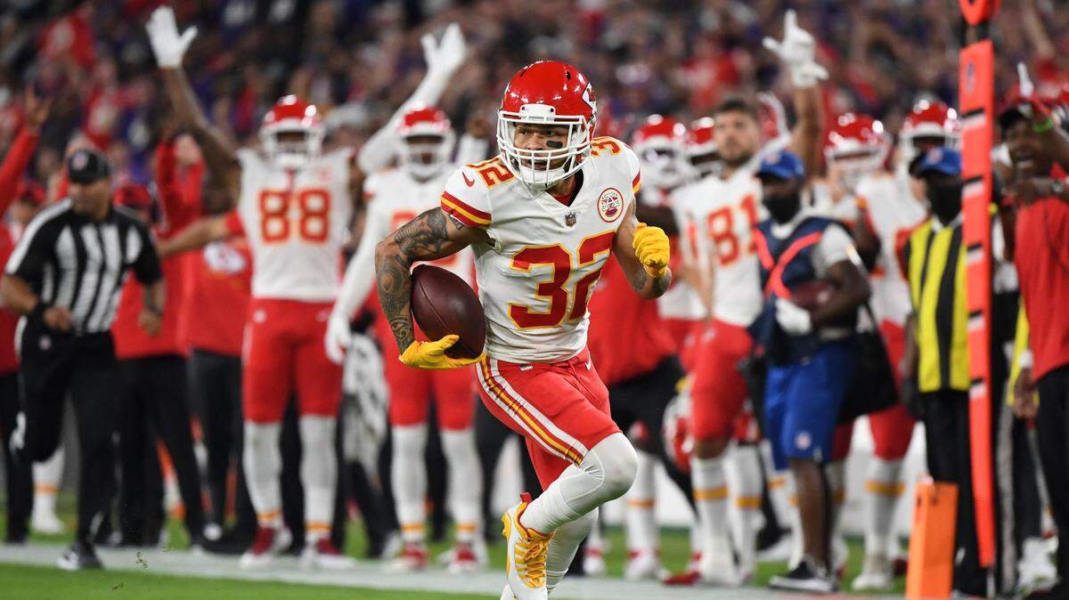 Chiefs safety Tyrann Mathieu scored on a pick-6 against the Ravens and quarterback Lamar Jackson early in their Sept. 19 game at Baltimore.