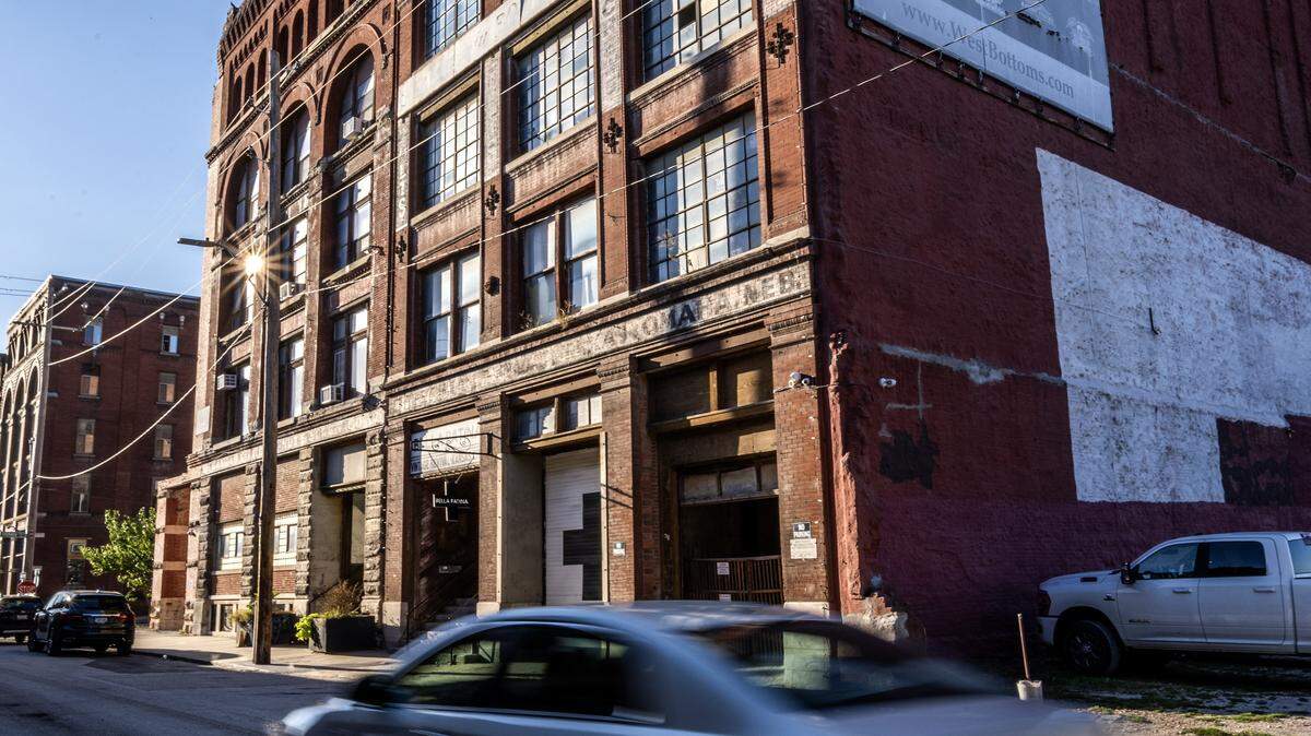 Bella Patina at 1320 W 12th St., is pictured on Friday, Sept. 26, 2025, in Kansas City.